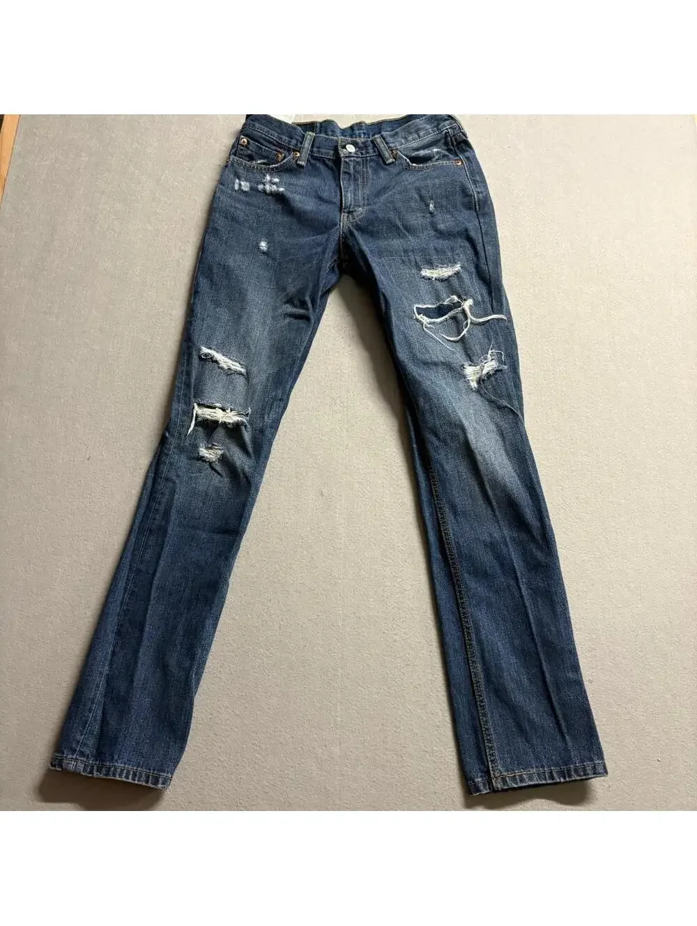 Levis 502 Regular Taper Jeans Mens 30x32 Distressed Ripped Blue Denim 100%